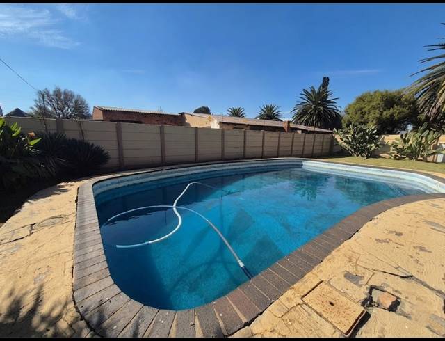 3 BEDROOM HOUSE FOR SALE IN SONLAND PARK